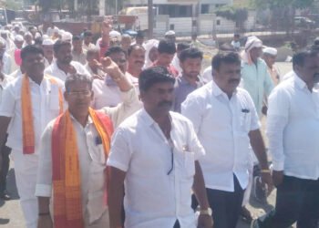 भूममधून 120 रामभक्त रामलल्लाच्या दर्शनाला