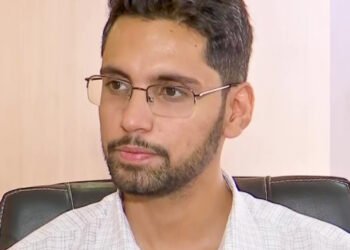 वाढीव मोबदल्याच्या भूलथापांना बळी पडू नका : कुमार आशीर्वाद