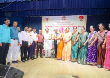 बार्शीच्या महाराष्ट्र विद्यालयाने पटकाविला प्रथम क्रमांक