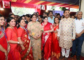 महारक्तदान शिबीरात ७५० जणांचे रक्तदान