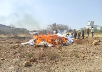 ६३ लाख ७२ हजार रुपयाची सुगंधी तंबाखू नष्ट