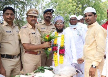 रमजान ईद निमित्त बोरामणी येथे सामाजिक सलोख्याचा संदेश