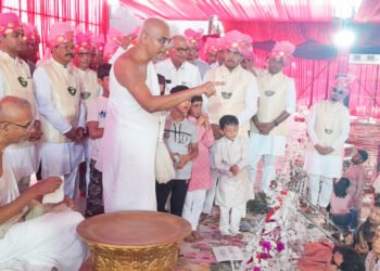 पत्थर गढ़ जाए तो मूर्ति बन जाता है, पात्र को अच्छा गुरु मिल जाए तो जीवन विकसित हो जाता है – पं. राजरक्षितविजयजी