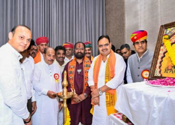 राजस्थानी प्रवासी मंच पुणे द्वारा राजस्थान के मुख्यमंत्री भजनलाल शर्मा का सन्मान