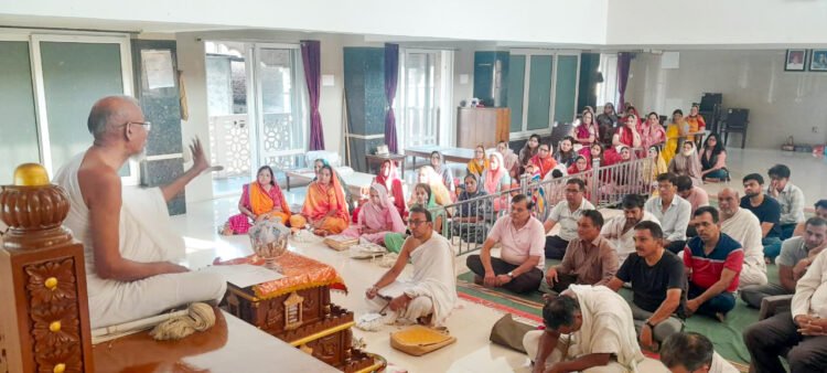 विवेक की दूरबीन हाथ में होना जरुरी : पं.राजरक्षितविजयजी 1 27 5 24 4