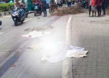 गंगाधाम चौकात ट्रकने महिलेला चिरडले 5 गंगाधाम चौकात ट्रकने महिलेला चिरडले