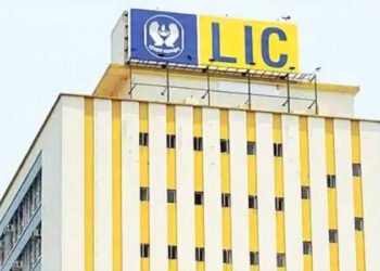 एल.आय.सी. कडून पॉलिसीधारकांना सावधानतेच्या सूचना 6 एल.आय.सी. कडून पॉलिसीधारकांना सावधानतेच्या सूचना