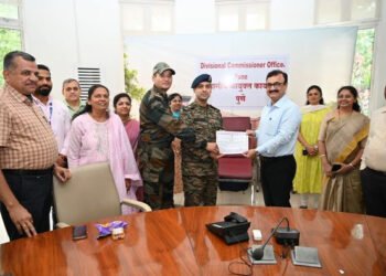 सशस्त्र सेनेतील जवानांसाठी रक्तदान शिबीर 10 सशस्त्र सेनेतील जवानांसाठी रक्तदान शिबीर