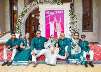 बार्शीमध्ये दहा वर्षांपासून चातुर्मासात होतेय 'विनाकारण' अन्नदान 3 बार्शीमध्ये दहा वर्षांपासून चातुर्मासात होतेय ‘विनाकारण’ अन्नदान