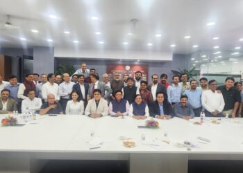 वित्त वर्ष 2024 बजट का किया अवलोकन