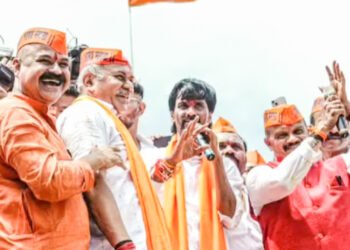 मराठा आरक्षण मिळे पर्यंत मागे हटायचे नाही , मीही हटणार नाही 7 मराठा आरक्षण मिळे पर्यंत मागे हटायचे नाही , मीही हटणार नाही