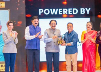 विविध क्षेत्रातील उल्लेखनीय व्यक्तींचा ‘ग्लोबल आयकॉन्स ऑफ इंडिया’ या पुरस्काराने सन्मान