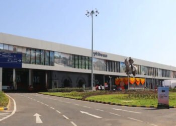 पुणे विमानतळ बनले एसटी स्टँड