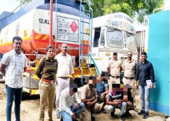 पेट्रोल, डिझेल चोरी करणाऱ्या टोळीचा पर्दाफाश