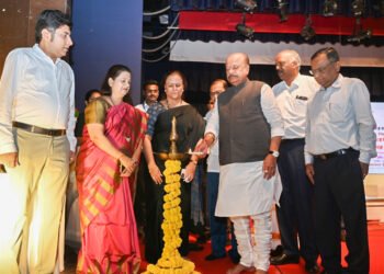 घरेलू कामगारांनी योजनांचा लाभ घेण्यासाठी नोंदणी करणे आवश्यक