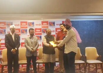 गौस भाई शेख यांना महात्मा फुले समाज रत्न पुरस्कार 10 गौस भाई शेख यांना महात्मा फुले समाज रत्न पुरस्कार