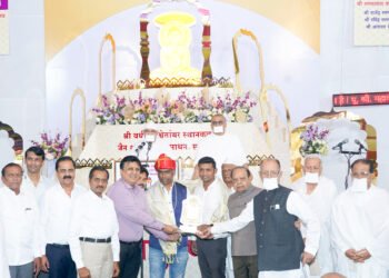 महाराष्ट्र जैन वार्ता चा महावीर प्रतिष्ठान येथे सन्मान