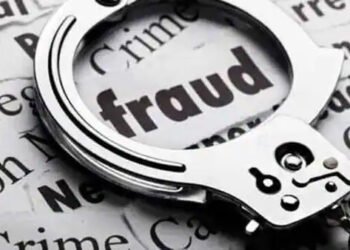 पोलीस बोलत असल्याचे भासवून २७ लाखाची फसवणूक