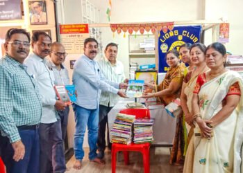 वर्धमान जैन वाचनालयात महात्मा गांधी जयंती साजरी