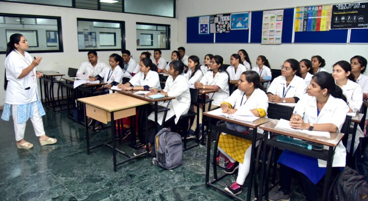 “सूर्यदत्त”चे महाविद्यालय देशात सर्वोत्तम भारतातील पहिल्या ३२ उत्कृष्ट महाविद्यालयांच्या यादीत समावेश 1 14 10 24 7