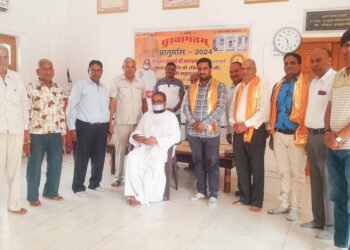 समाज का आईना होते हैं पत्रकार : मुनि अतुलकुमारजी 5 समाज का आईना होते हैं पत्रकार : मुनि अतुलकुमारजी