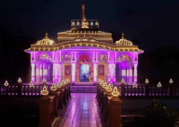 पावापुरी जलमंदिर कात्रज येथे दीपावली दीपोत्सवाचे भव्य आयोजन