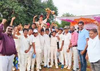 जिल्हास्तरीय क्रिकेट स्पर्धेत सुलाखे हायस्कूल अजिंक्य