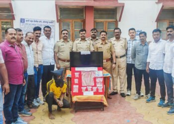 अट्टल चोरट्यास २४ तासाच्या आत केले जेरबंद 5 अट्टल चोरट्यास २४ तासाच्या आत केले जेरबंद