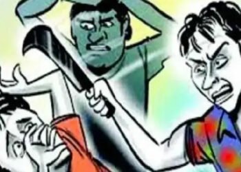 पूर्ववैमनस्यातून टोळक्यांचा धारदार शस्त्राने हल्ला 8 पूर्ववैमनस्यातून टोळक्यांचा धारदार शस्त्राने हल्ला