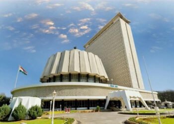 पर्वती, शिवाजीनगर, कसब्यात 'मविआ' ची बंडखोरी कायम 4 पर्वती, शिवाजीनगर, कसब्यात ‘मविआ’ ची बंडखोरी कायम