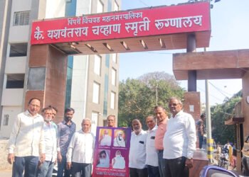 वाय.सी.एम. रुग्णालयाजवळ 'आनंदाकि रोटी' उपक्रम 4 वाय.सी.एम. रुग्णालयाजवळ ‘आनंदाकि रोटी’ उपक्रम