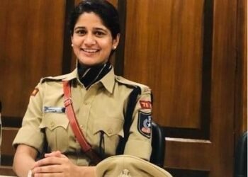 एकाच कुटुंबातील तीन अधिकार्‍यांच्या हाती पुण्याचा कारभार