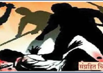 दारूसाठीच्या पैशांवरून सख्या भावावर कुर्हाडीने वार 4 दारूसाठीच्या पैशांवरून सख्या भावावर कुर्हाडीने वार