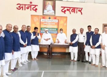 खान्देश केसरी “बरसा-दाता” प. पू. गौतममुनीजी आदि ठाणा २ यांचा होळी चातुर्मास 1 खान्देश केसरी “बरसा-दाता” प. पू. गौतममुनीजी आदि ठाणा २ यांचा होळी चातुर्मास