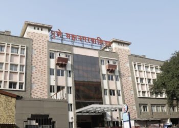 पुणे महापालिकेच्या निवडणुकीचे वेध; निधी वर्गीकरणावरून राजकीय हालचालींना वेग