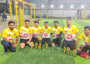 एनव्हीसीएल क्रिकेट लीग : पीस्क्वेअर अचिव्हर्स चॅम्पियन 3 एनव्हीसीएल क्रिकेट लीग : पीस्क्वेअर अचिव्हर्स चॅम्पियन