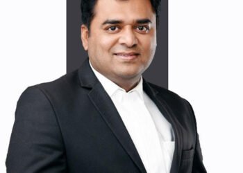 पुणे बार असोशिएशनच्या अध्यक्षपदी अॅड. हेमंत झंजाड विजयी 2 पुणे बार असोशिएशनच्या अध्यक्षपदी अॅड. हेमंत झंजाड विजयी