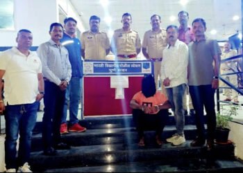 मॉर्निंग वॉकला गेलेल्या महिलेच्या गळ्यातील सोनसाखळी हिसकाविणारा जेरबंद