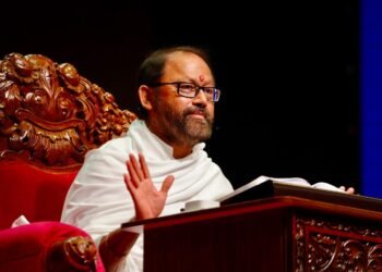 पुणे में पूज्य गुरुदेवश्री राकेशजी का भव्य आगमन 6 पुणे में पूज्य गुरुदेवश्री राकेशजी का भव्य आगमन