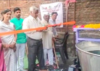 हांडोग्री येथे खवा प्रक्रिया उद्योगाचे उद्घाटन