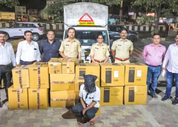 गुजरातमध्ये जाऊन टेम्पोचोरास अटक