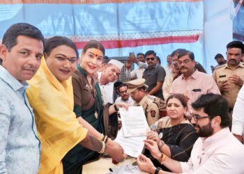 राज्य तृतीयपंथी कल्याण मंडळाच्या पुनर्गठनाची मागणी