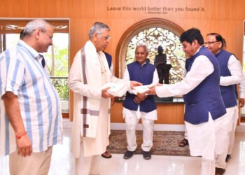 ‘जैन हिल’ ला आकुर्डी-निगडी-प्राधिकरण श्री संघाच्या विश्वस्तांची प्रेरणादायी भेट 1 ‘जैन हिल’ ला आकुर्डी-निगडी-प्राधिकरण श्री संघाच्या विश्वस्तांची प्रेरणादायी भेट