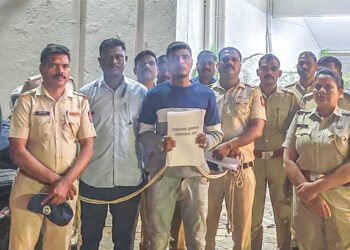 कुख्यात गुंड वर्धा कारागृहात स्थानबद्ध 2 कुख्यात गुंड वर्धा कारागृहात स्थानबद्ध