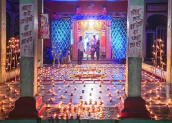 महाप्रसाद वाटप, दीपोत्सव आणि रक्तदान शिबिराने हनुमान जयंती उत्साहात साजरी