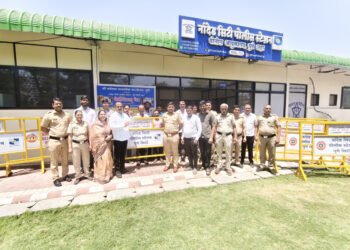 कामगार दिनानिमित्त श्री वर्धमान मानवसेवा फाउंडेशनकडून बेरीगेट भेट