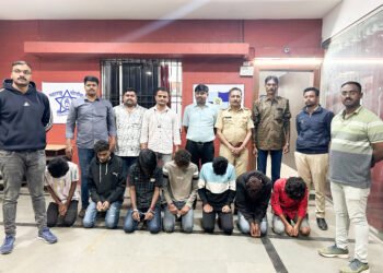 बिबवेवाडीत दहशत करणारे आरोपी पोलिसांच्या जाळ्यात 5 बिबवेवाडीत दहशत करणारे आरोपी पोलिसांच्या जाळ्यात