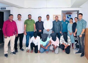 अभियांत्रिकी परीक्षेत गैरप्रकार करणारी टोळी जेरबंद