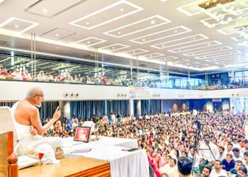 पापों से दूर रहें, जीवन समृद्ध बनेगा : पं. नयरक्षितविजयजी