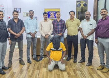 महिलेचे मंगळसूत्र हिसकावणारा चोरटा जेरबंद